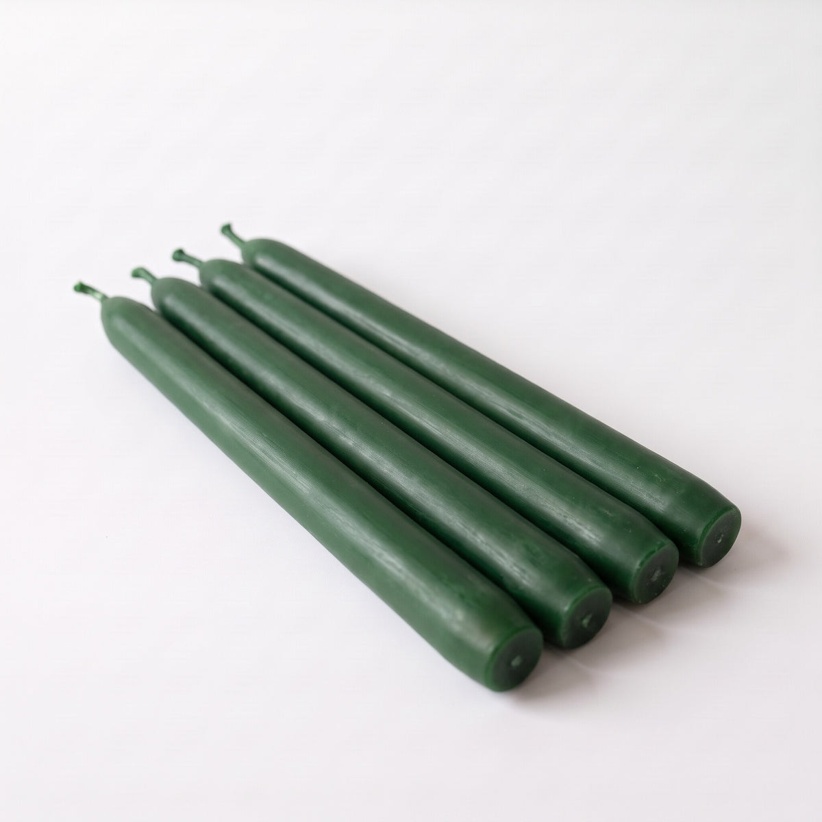 Coffret de 4 cierges verts en cire d'abeille trempés à la main - La Fabrique de l'Abeille