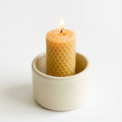 Petit bougie roulée en cire d'abeille