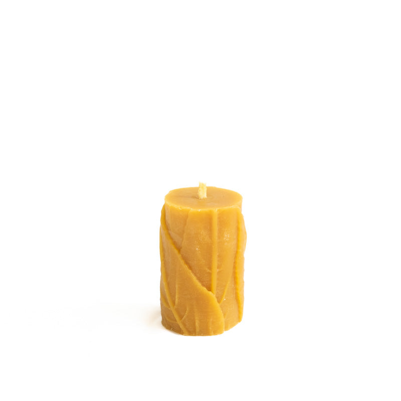 Bougie feuille en cire d'abeille 12h - La Fabrique de l'Abeille