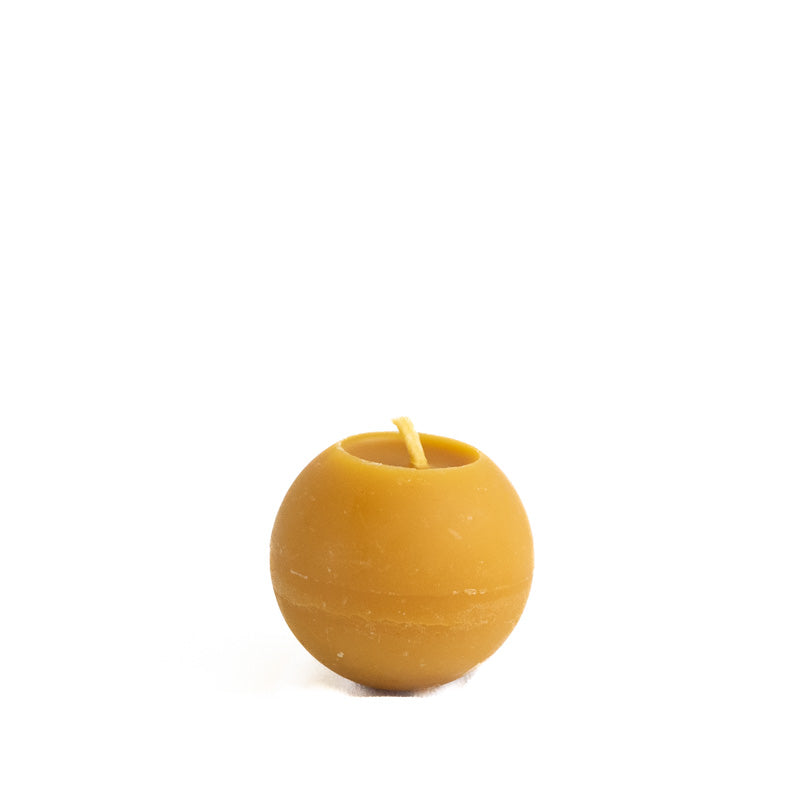 Petite bougie ronde boule en cire d'abeille 10h - La Fabrique de l'Abeille